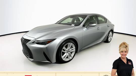 2021 Lexus IS