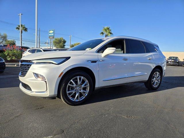2023 buick enclave essence