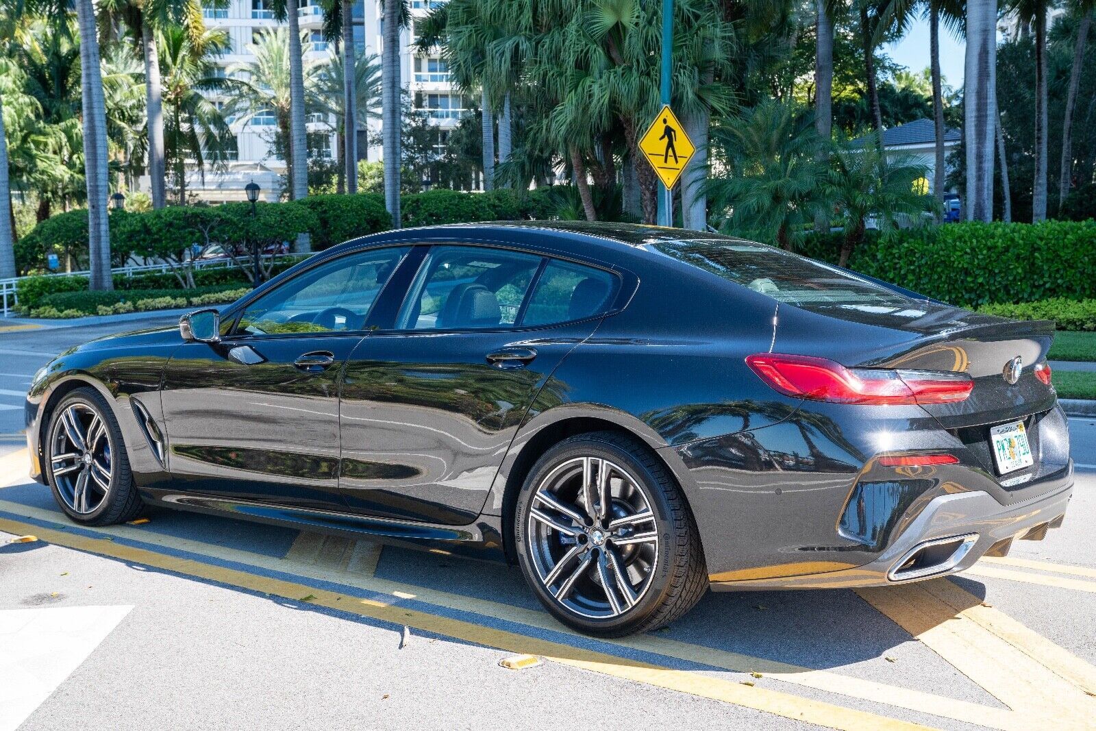2023 bmw 8-series