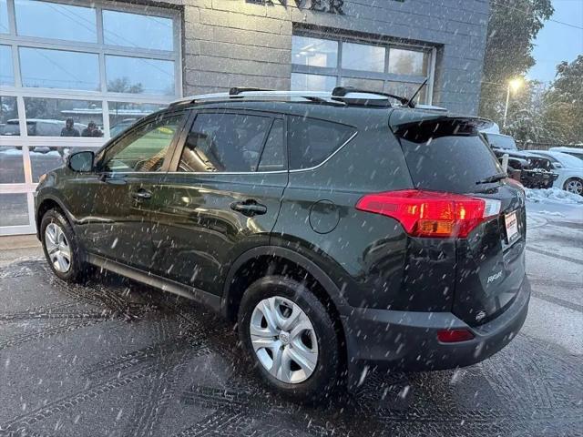 2013 toyota rav4 le