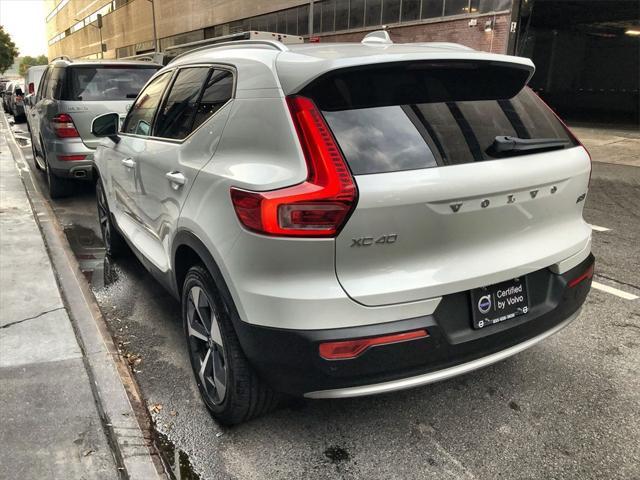 2024 volvo xc40 b5 plus bright theme