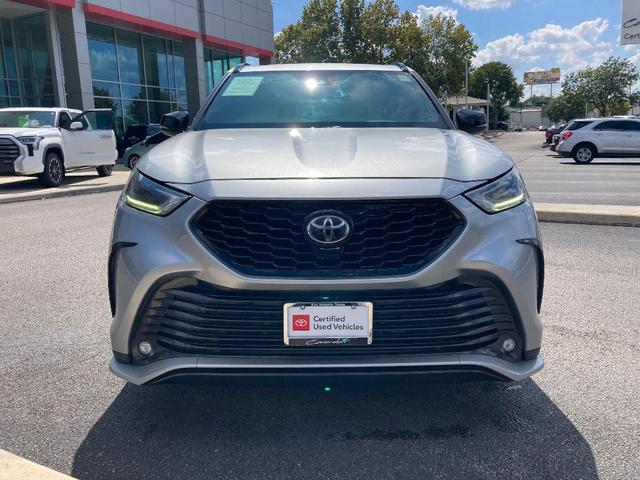 2021 toyota highlander xse