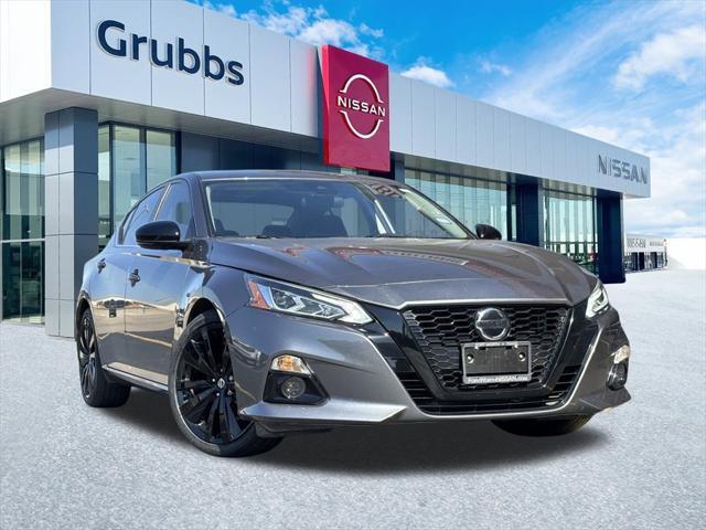 2022 nissan altima sr fwd