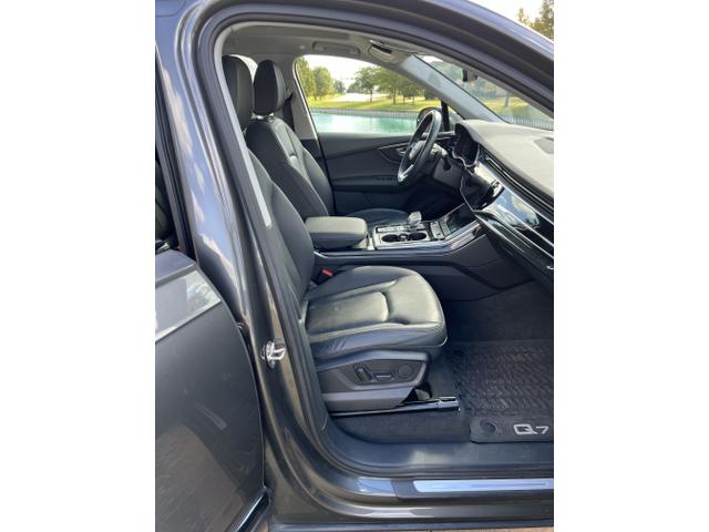 2021 audi q7 55 premium plus