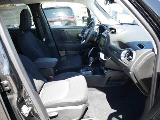 2023 jeep renegade latitude