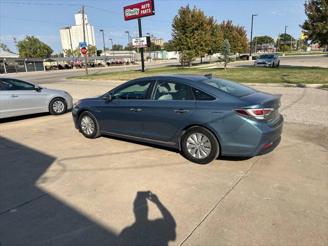 2016 hyundai sonata hybrid se