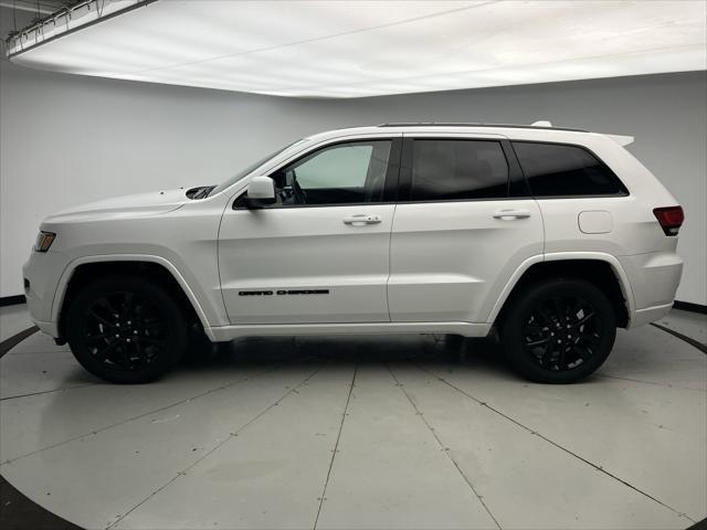 2021 jeep grand cherokee laredo
