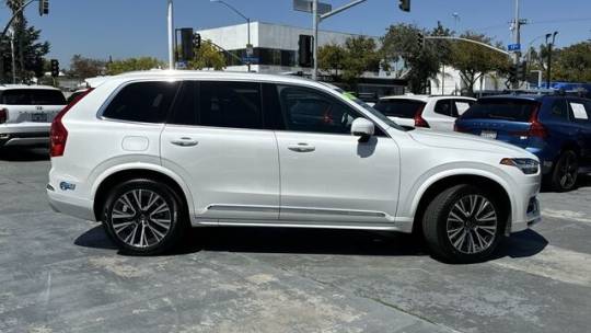 2021 Volvo XC90