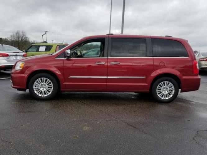2014 chrysler town and country limited limited 4dr mini-van for sale in jackson, mississippi
