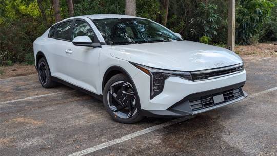 2025 Kia K4