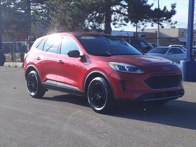 2022 ford escape se