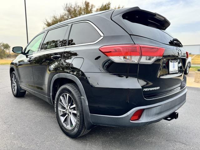 2017 toyota highlander xle