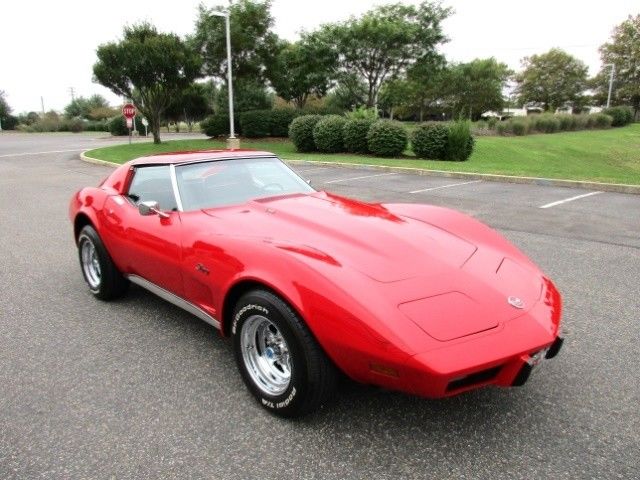 1975 chevrolet corvette coupe red low miles stunning car rare find must see