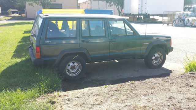 1993 jeep cherokee base sport utility 4-door 4.0l