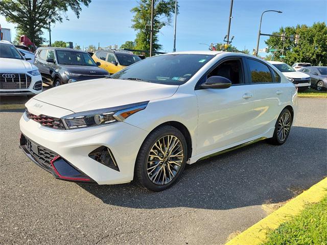 2023 kia forte gt-line