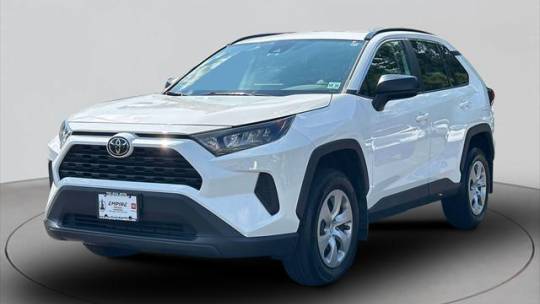 2021 toyota rav4 le