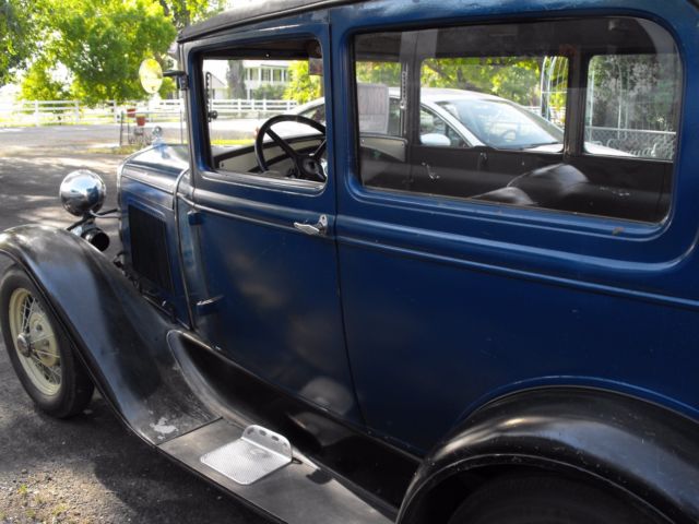 1931 ford model a 2 door sedan