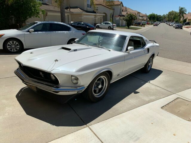 pristine mach 1, rotisserie restoration, all gauges works perfectly