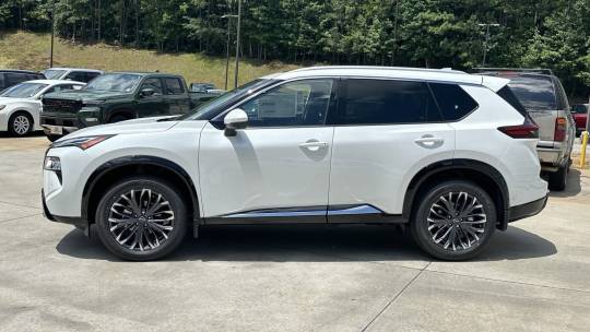 2024 Nissan Rogue platinum