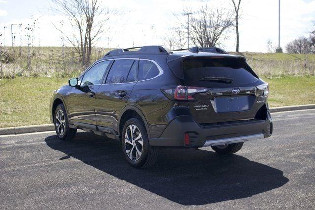 2022 subaru outback limited in kenosha, wisconsin