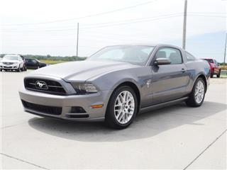 2014 Ford Mustang v6 premium