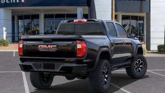 2024 GMC Canyon