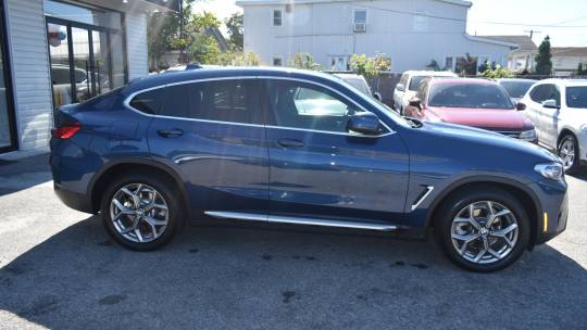 2022 BMW X4