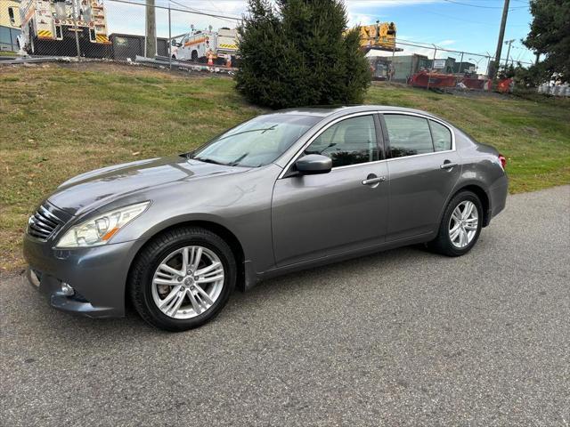 2010 infiniti g37x base