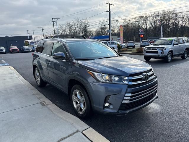 2019 toyota highlander limited