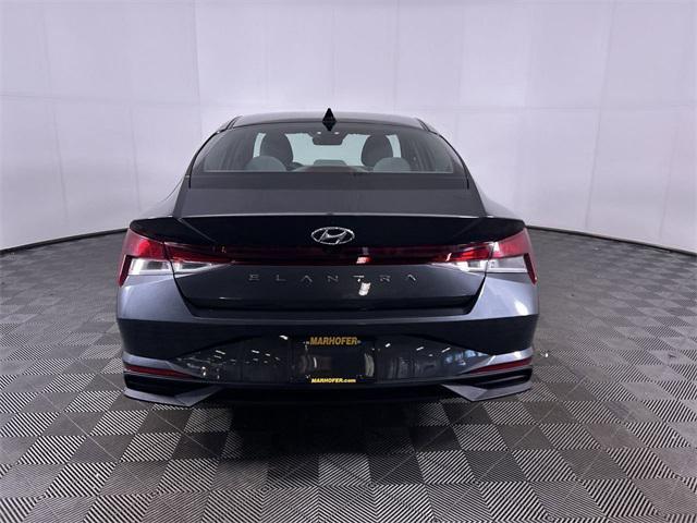2022 hyundai elantra sel