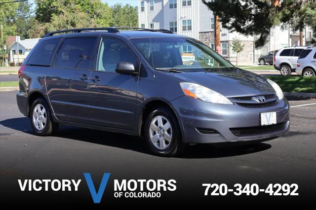 2008 toyota sienna le