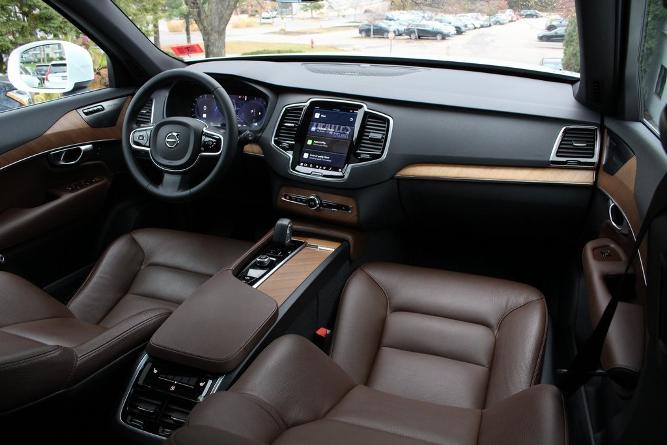 cpo 2023 volvo xc90 plus