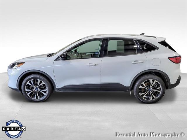 2022 ford escape se
