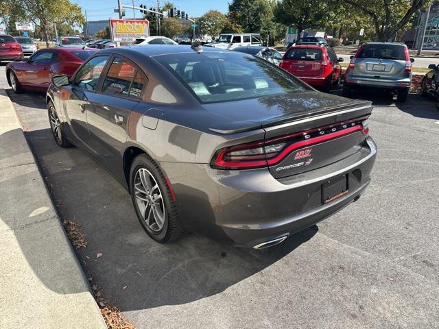 2019 dodge charger sxt