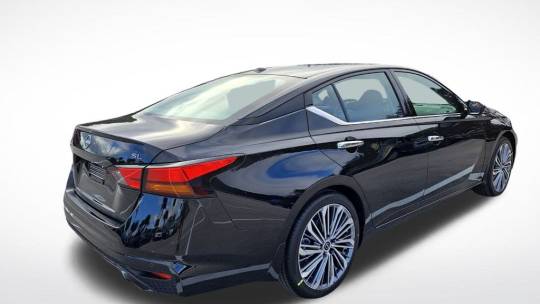 2024 Nissan Altima