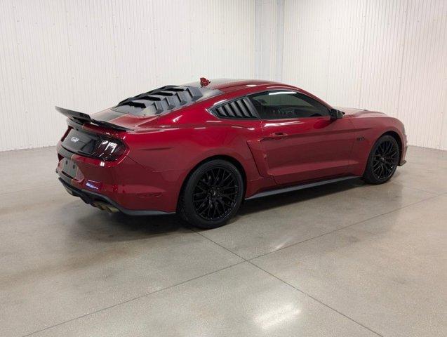 2022 ford mustang gt premium