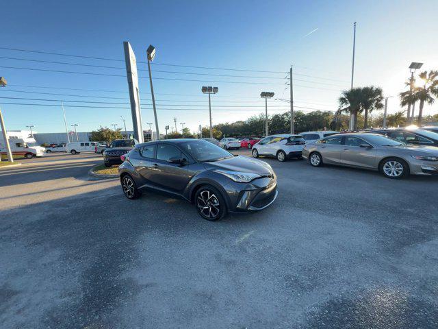 2020 toyota c-hr xle