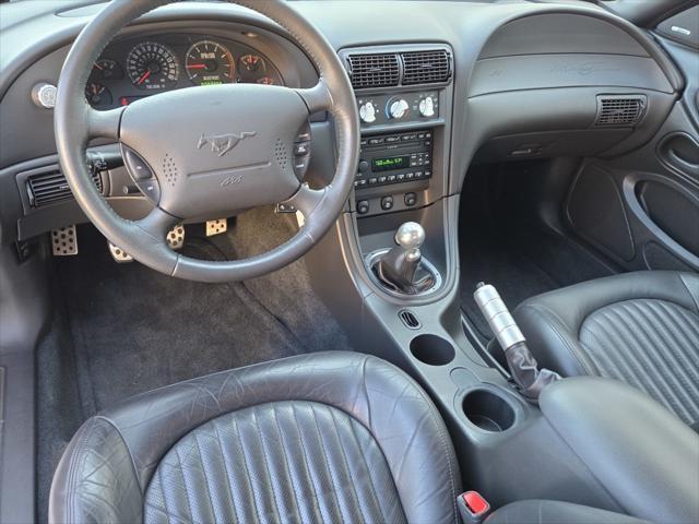 2001 ford mustang gt
