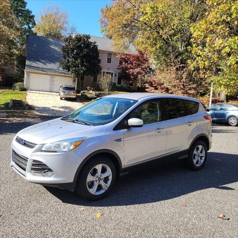 2016 ford escape se