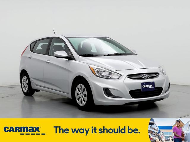 2017 hyundai accent se