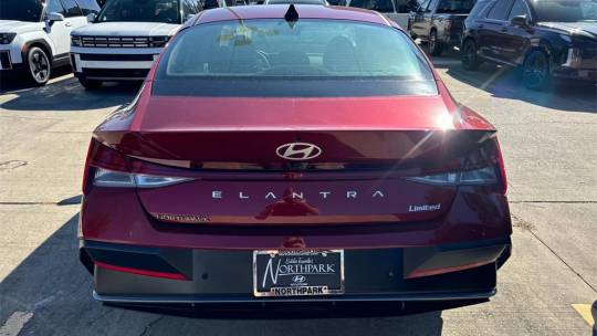 2024 Hyundai Elantra