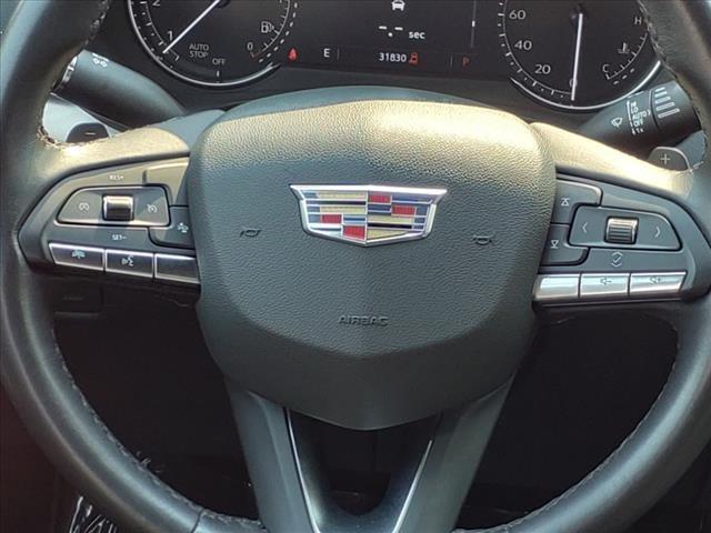 2023 cadillac xt4 premium luxury