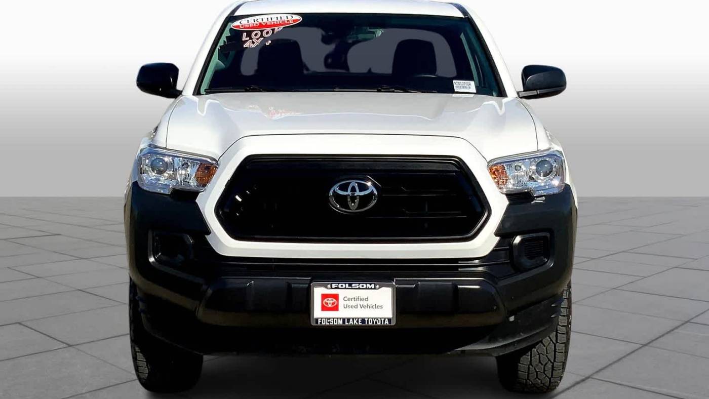 2022 toyota tacoma sr