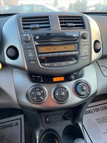 2010 toyota rav4 base