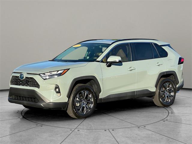 2022 toyota rav4 hybrid xle premium