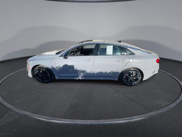 2023 kia k5 gt-line