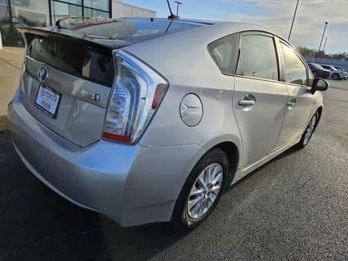 2014 toyota prius plug-in in saint paul, minnesota