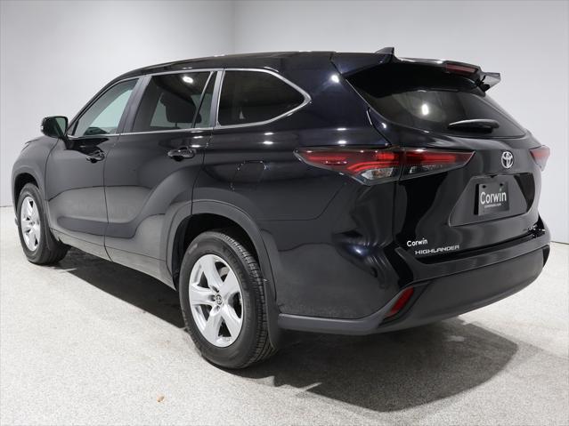 2024 toyota highlander le