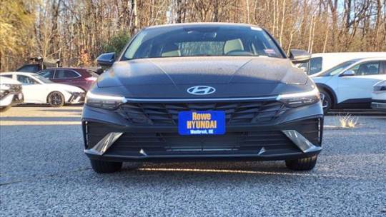 2025 Hyundai Elantra