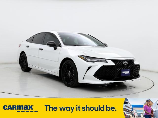 2021 toyota avalon xse nightshade